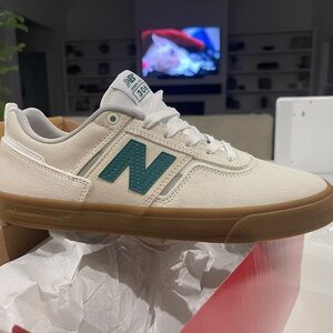 New Balance Men's Cream and Green Sneakers